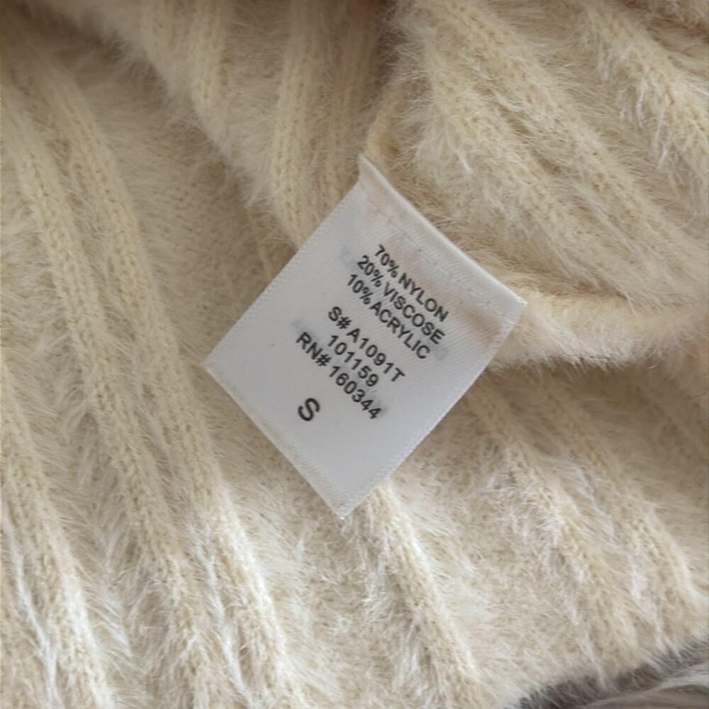 Y2K Bittersweet Tie Front Fuzzy Cropped Cardigan Cream Size S Coquette Girl - Picture 5 of 5